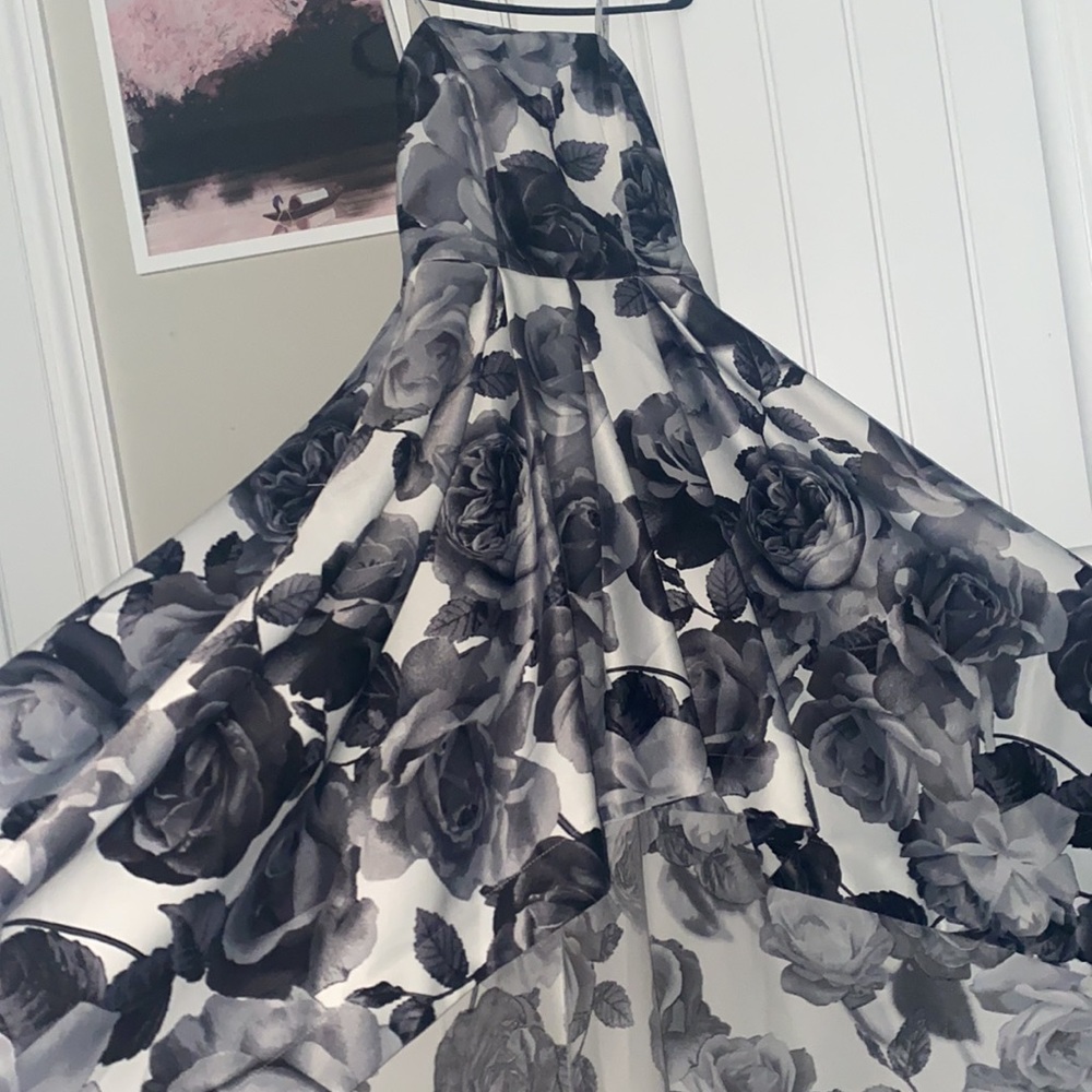 Black and white off the shoulder dress. Size 4